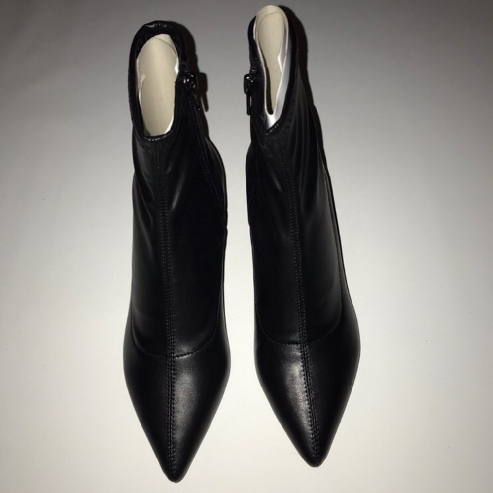 Cute black heels